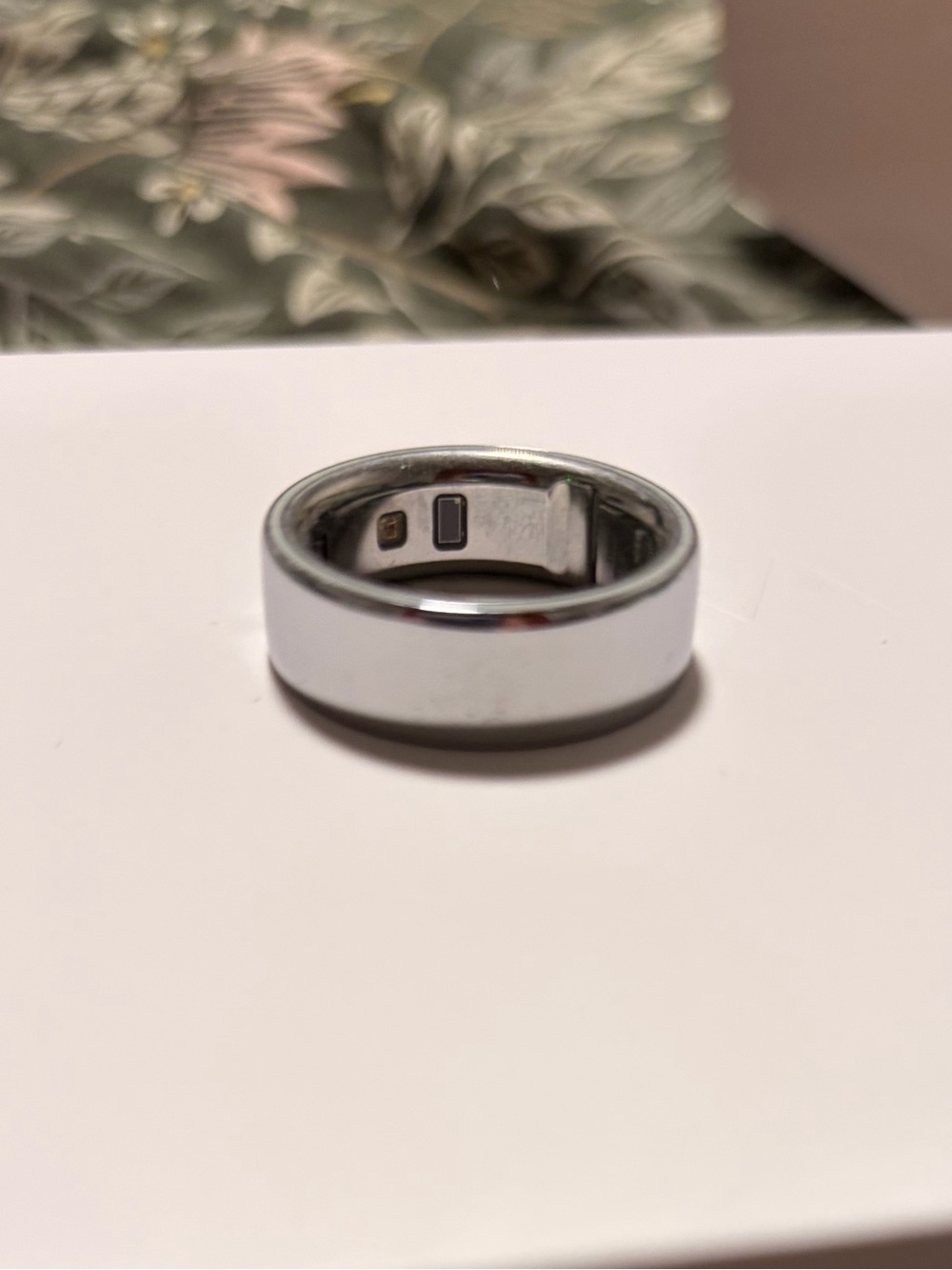 Oura Ring Gen 4 - Size 9 Silver